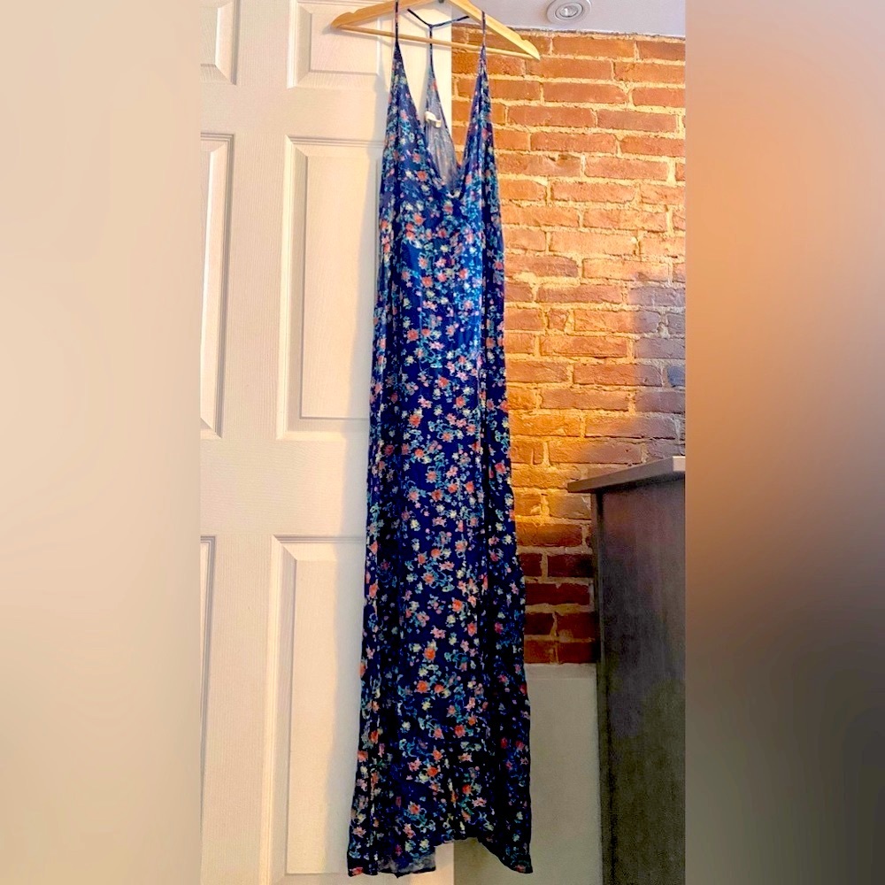 Lulu’s Country Lane Blue Floral Print Maxi Dress